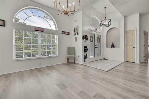 Villa ou maison à vendre à Homosassa, Floride: 3 chambres, 217.48 m2 № 2398806 - photo 5