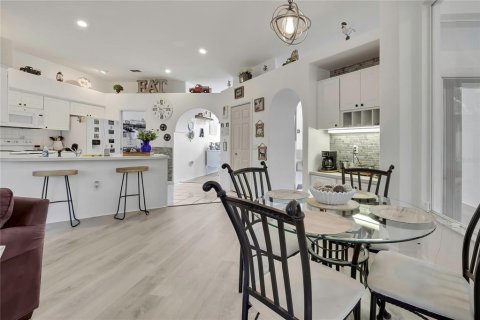 Villa ou maison à vendre à Homosassa, Floride: 3 chambres, 217.48 m2 № 2398806 - photo 17
