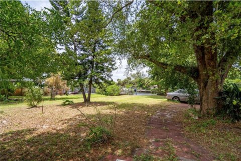 Land in Dania Beach, Florida № 1981289 - photo 5