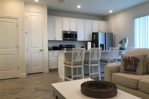 Touwnhouse à vendre à Kissimmee, Floride: 3 chambres, 143.53 m2 № 852648 - photo 5