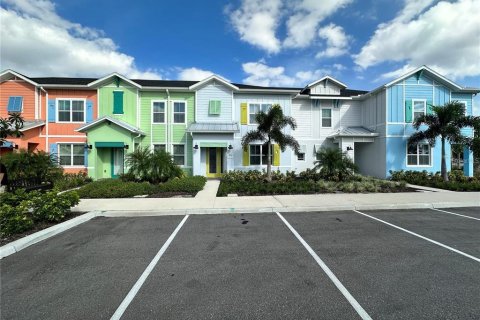 Touwnhouse à vendre à Kissimmee, Floride: 3 chambres, 143.53 m2 № 852648 - photo 1