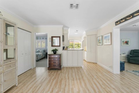Villa ou maison à vendre à Fort Lauderdale, Floride: 2 chambres, 127.46 m2 № 2432513 - photo 11