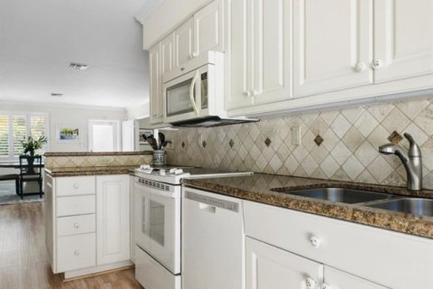 Villa ou maison à vendre à Fort Lauderdale, Floride: 2 chambres, 127.46 m2 № 2432513 - photo 14
