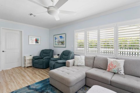 Villa ou maison à vendre à Fort Lauderdale, Floride: 2 chambres, 127.46 m2 № 2432513 - photo 10