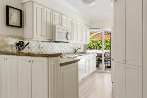 Villa ou maison à vendre à Fort Lauderdale, Floride: 2 chambres, 127.46 m2 № 2432513 - photo 15