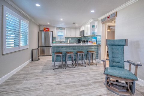 Villa ou maison à vendre à Redington Shores, Floride: 2 chambres, 88.81 m2 № 1349479 - photo 14