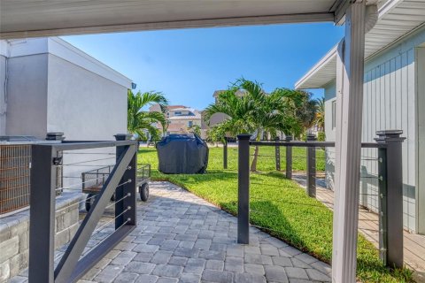 Villa ou maison à vendre à Redington Shores, Floride: 2 chambres, 88.81 m2 № 1349479 - photo 29