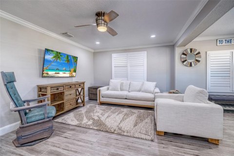 Villa ou maison à vendre à Redington Shores, Floride: 2 chambres, 88.81 m2 № 1349479 - photo 13