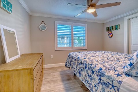 Villa ou maison à vendre à Redington Shores, Floride: 2 chambres, 88.81 m2 № 1349479 - photo 21