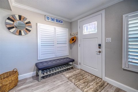 Villa ou maison à vendre à Redington Shores, Floride: 2 chambres, 88.81 m2 № 1349479 - photo 5