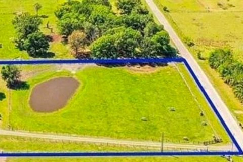 Land in Polk City, Florida № 2123098