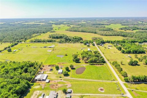 Land in Polk City, Florida № 2123098 - photo 2