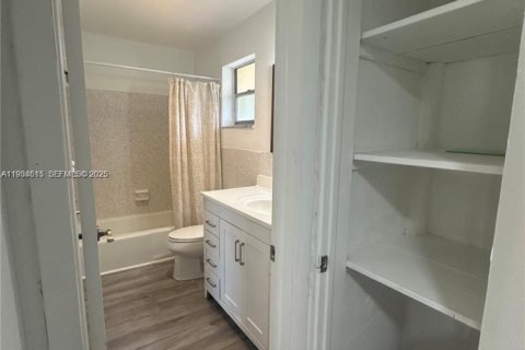 Купить кондоминиум в Авентура, Флорида 1 спальня, № 1993004 - фото 18