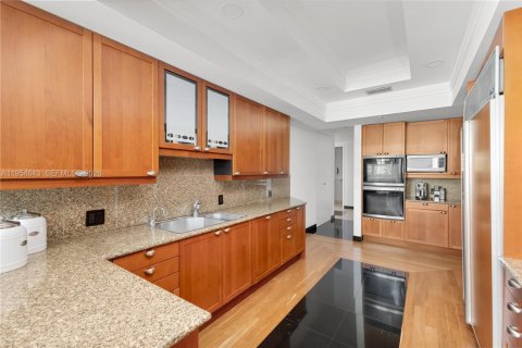 Copropriété à louer à Aventura, Floride: 4 chambres, 274.06 m2 № 2153350 - photo 9