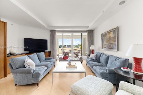 Copropriété à louer à Aventura, Floride: 4 chambres, 274.06 m2 № 2153350 - photo 3