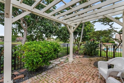 House in Boca Raton, Florida 3 bedrooms, 265.14 sq.m. № 1832301 - photo 30