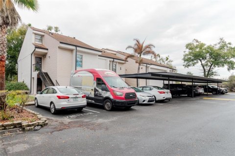 Condo in Tampa, Florida, 1 bedroom № 2102237