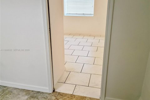 Villa ou maison à vendre à Orlando, Floride: 4 chambres № 2063345 - photo 20