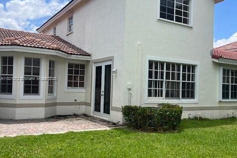 Townhouse in Miramar, Florida 3 bedrooms, 146.97 sq.m. № 1784079 - photo 29