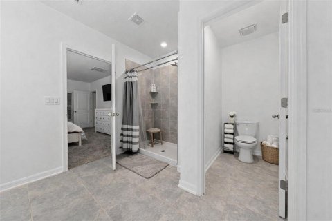 House in Edgewater, Florida 4 bedrooms, 179.86 sq.m. № 2208468 - photo 8