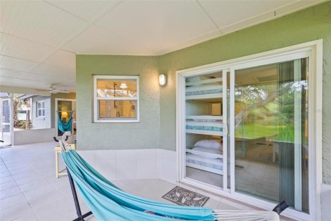 House in Flagler Beach, Florida 2 bedrooms, 118.73 sq.m. № 1744887 - photo 30