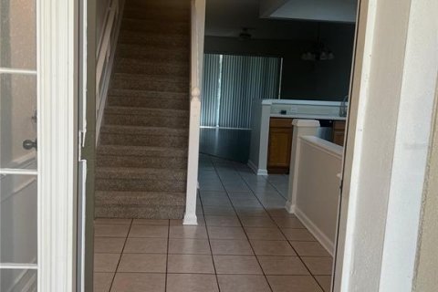 Townhouse in Orlando, Florida 3 bedrooms, 156.26 sq.m. № 2195109 - photo 4