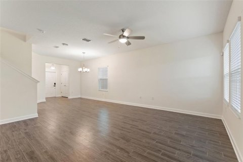 Casa en venta en Davenport, Florida, 3 dormitorios, 192.87 m2 № 2232019 - foto 8