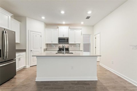 Casa en venta en Davenport, Florida, 3 dormitorios, 192.87 m2 № 2232019 - foto 10