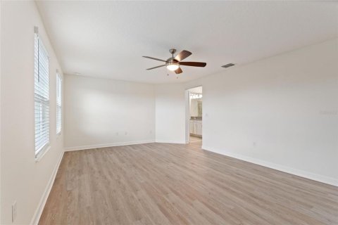 Casa en venta en Davenport, Florida, 3 dormitorios, 192.87 m2 № 2232019 - foto 19