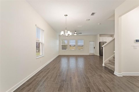 Casa en venta en Davenport, Florida, 3 dormitorios, 192.87 m2 № 2232019 - foto 4