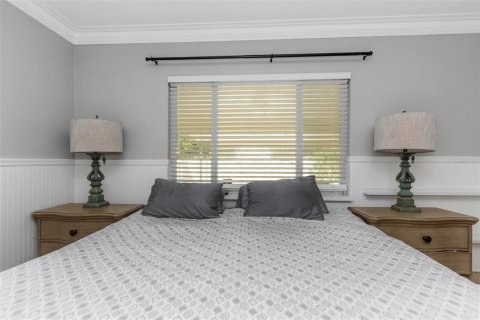 House in Saint Petersburg, Florida 2 bedrooms, 126.81 sq.m. № 1911665 - photo 23