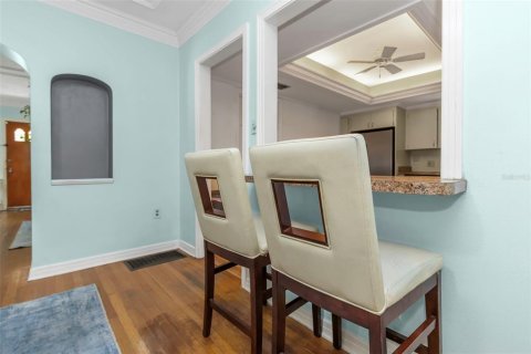 House in Saint Petersburg, Florida 2 bedrooms, 126.81 sq.m. № 1911665 - photo 14