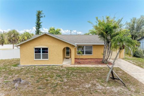 Casa en Port Charlotte, Florida 2 dormitorios, 101.82 m2 № 2229164