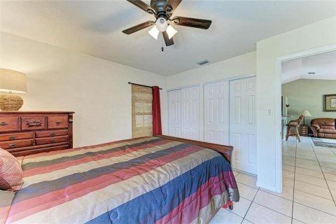 Villa ou maison à vendre à Port Charlotte, Floride: 2 chambres, 101.82 m2 № 2229164 - photo 17