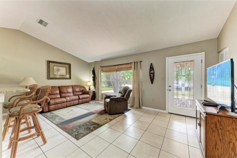 Villa ou maison à vendre à Port Charlotte, Floride: 2 chambres, 101.82 m2 № 2229164 - photo 7