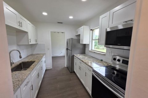 Casa en alquiler en Clearwater, Florida, 3 dormitorios, 127.46 m2 № 2235324 - foto 16