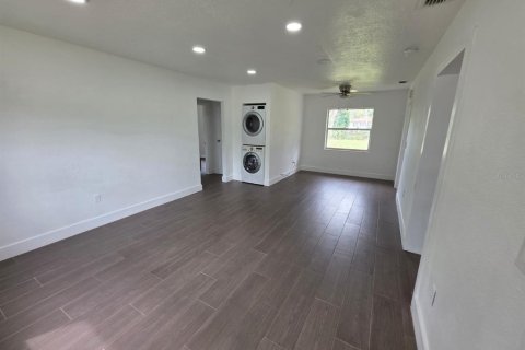 Casa en alquiler en Clearwater, Florida, 3 dormitorios, 127.46 m2 № 2235324 - foto 30