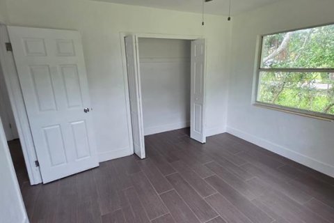 Casa en alquiler en Clearwater, Florida, 3 dormitorios, 127.46 m2 № 2235324 - foto 20