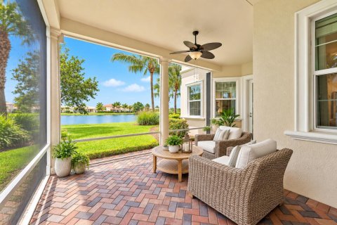 Condo in Jupiter, Florida, 2 bedrooms  № 2382929 - photo 7