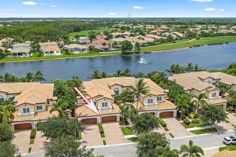 Condo in Jupiter, Florida, 2 bedrooms  № 2382929 - photo 14