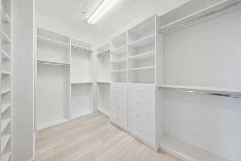 Condo in Jupiter, Florida, 2 bedrooms  № 2382929 - photo 30