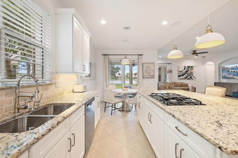 Condo in Jupiter, Florida, 2 bedrooms  № 2382929 - photo 26