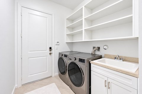 Condo in Jupiter, Florida, 2 bedrooms  № 2382929 - photo 6