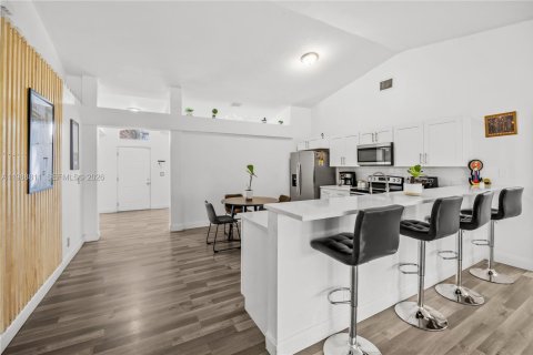 Villa ou maison à vendre à Port St. Lucie, Floride: 4 chambres, 194.17 m2 № 2051089 - photo 12