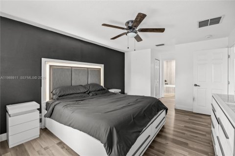 Villa ou maison à vendre à Port St. Lucie, Floride: 4 chambres, 194.17 m2 № 2051089 - photo 18