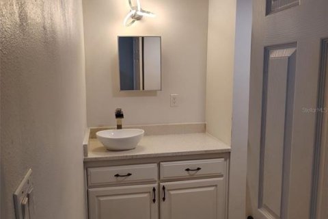 Appartement à louer à Lakeland, Floride: 3 chambres, 124.86 m2 № 2400999 - photo 8