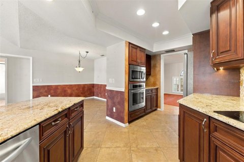 Villa ou maison à vendre à Lutz, Floride: 4 chambres, 232.26 m2 № 2391718 - photo 8