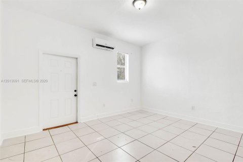 Appartement à louer à Miami, Floride: 442.59 m2 № 2076364 - photo 14