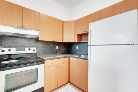Appartement à louer à Miami, Floride: 442.59 m2 № 2076364 - photo 16