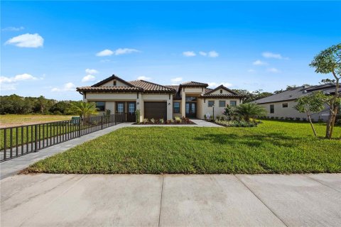 House in Port Charlotte, Florida 3 bedrooms, 246.19 sq.m. № 1612884 - photo 1